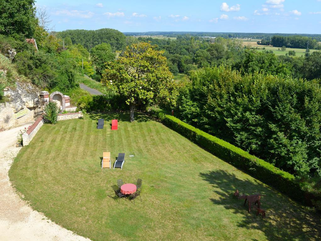 Gites Troglodytes Du Chateau De L'Etoile Vernou-sur-Brenne エクステリア 写真